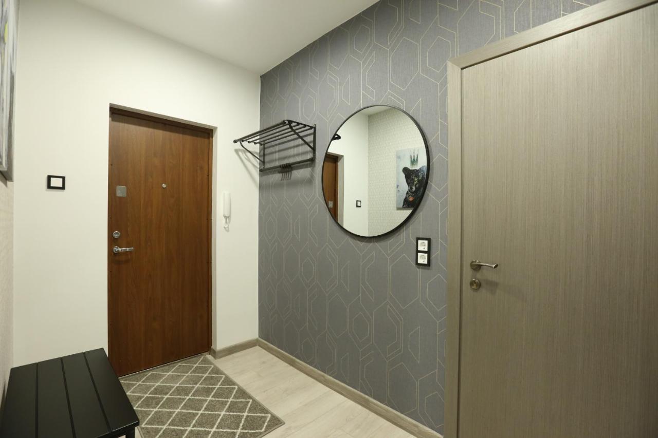 Comfy 2 Room Apartment - Free Parking - 350Mbps Wifi - Netflix Kaunas Exterior foto